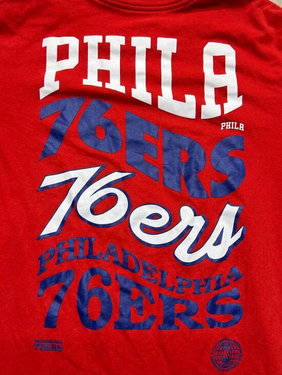 Nike Other - Nike Dri-Fit The Nike Tee Red Philadelphia 76ers Short Sleeve T-shirt Small